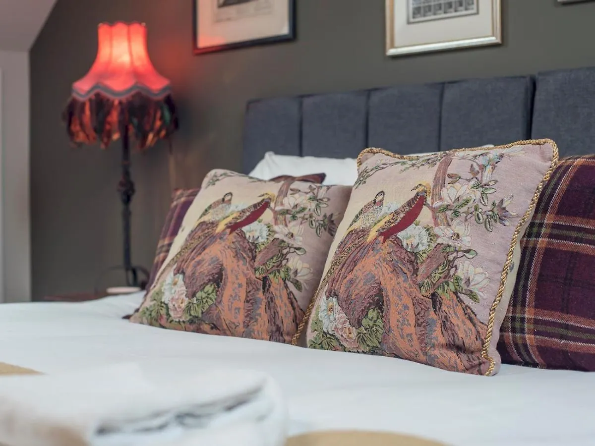 Pass The Keys New Stylish & Elegant 2 Bed Apartment In The City! Cardiff Holiday home